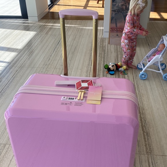 Stoney Clover Lane x Target 29” large pink spinner suitcase BNWT - Picture 7 of 10